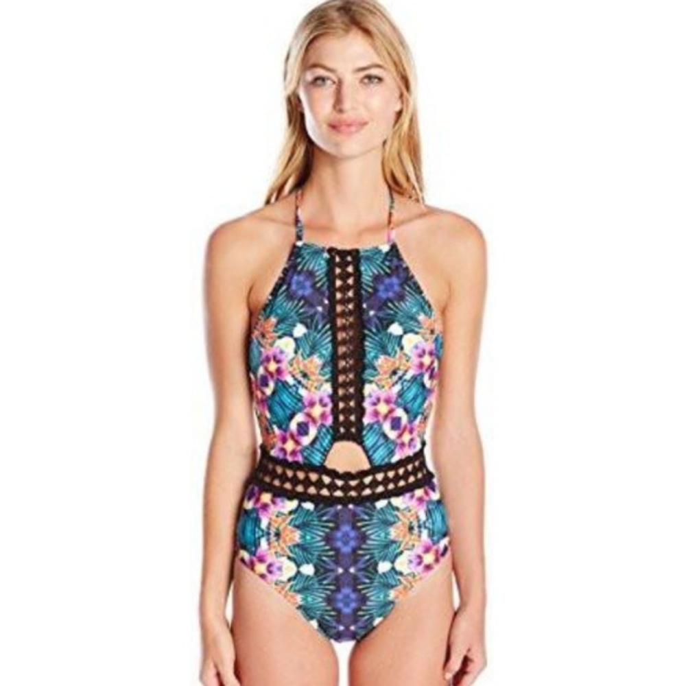 ⭐⭐HP⭐⭐Nanette Lepore swimwear